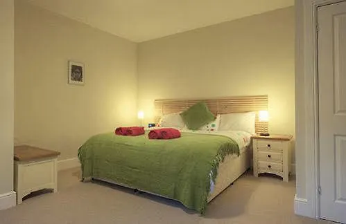 Destiny Scotland - Rose Street Apartments Edimburgo 0*,  Reino Unido