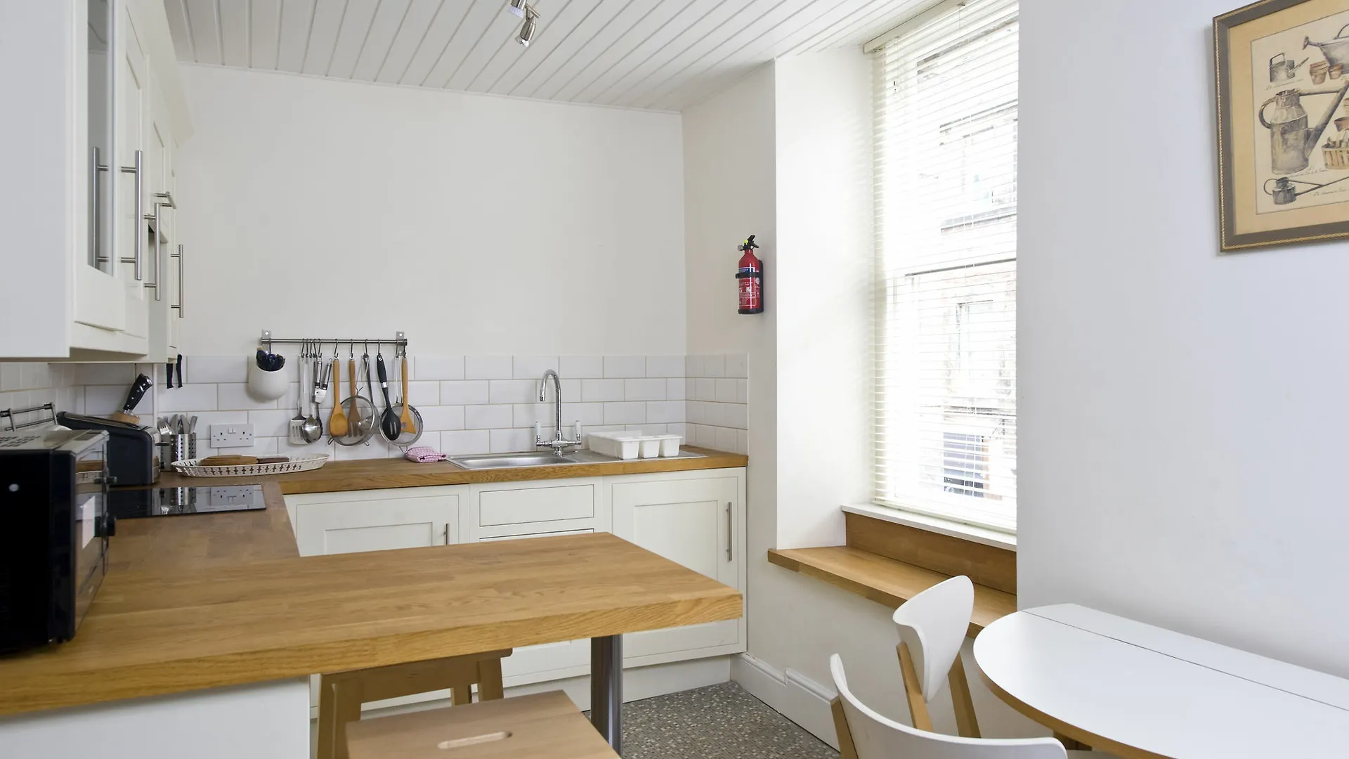 Destiny Scotland - Rose Street Apartments Edimburgo