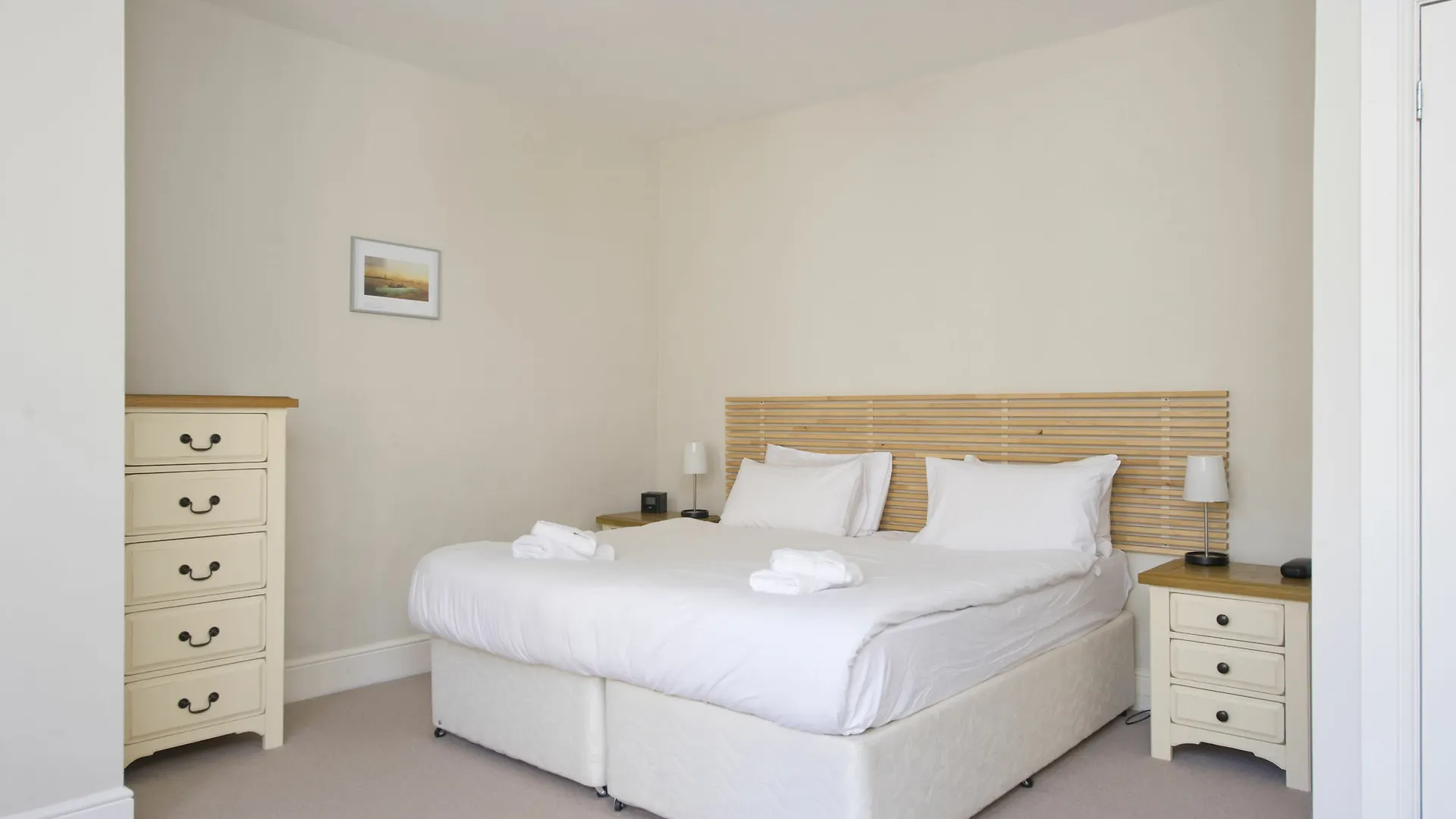 Destiny Scotland - Rose Street Apartments Edimburgo Regno Unito